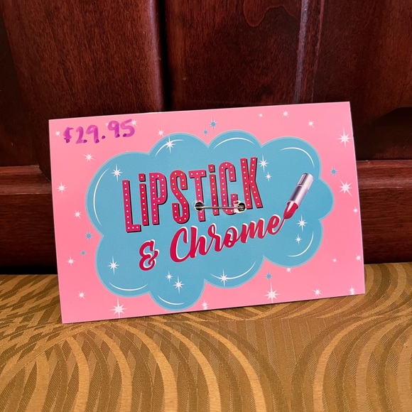 Little Love Bug Brooch by Johanna Parker - Picture 5 of 5